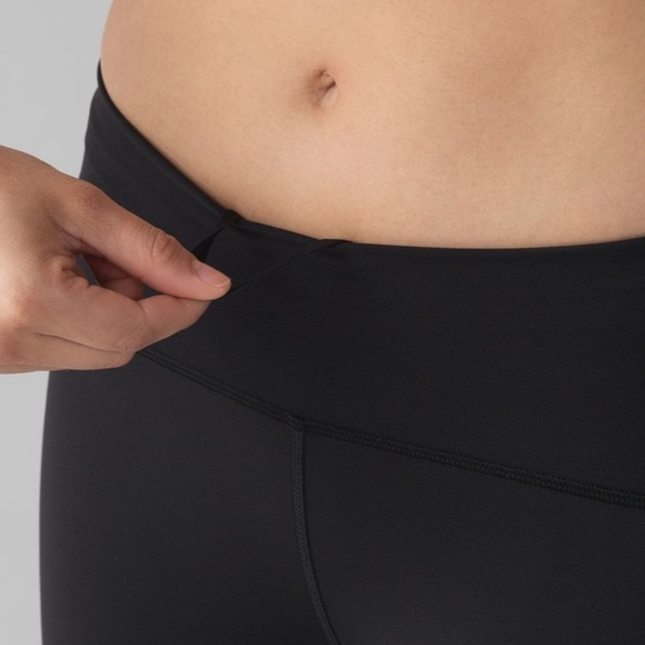 Lululemon Black Train Times Crop (17") - Picture 5 of 13